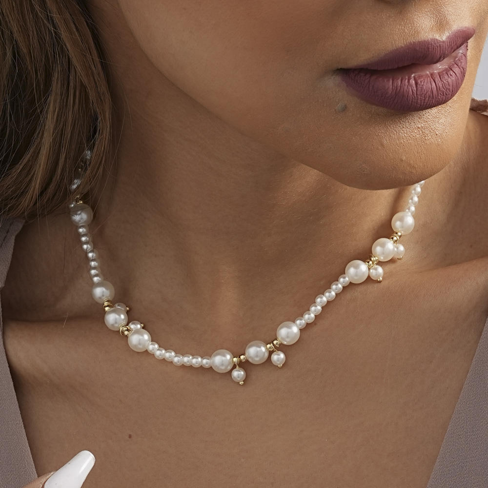 Elegant Dame Einfacher Stil Geometrisch Imitationsperle Perlen Überzug Frau Halskette display picture 3