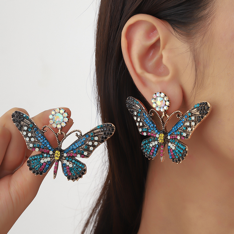 1 Pair Simple Style Classic Style Butterfly Plating Inlay Alloy Rhinestones Gold Plated Drop Earrings display picture 8