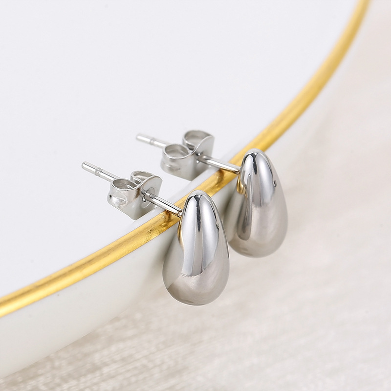 Rostfreier Stahl 18 Karat Vergoldet Retro Strassenmode Überzug Geometrisch Ohrringe Halskette display picture 3