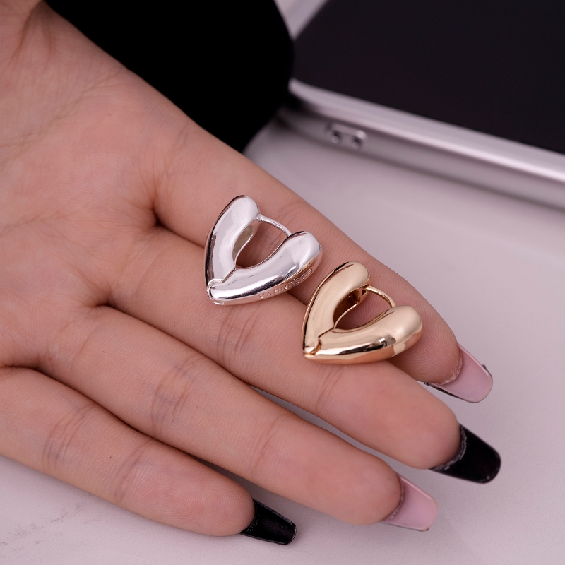 1 Pair Simple Style Geometric Heart Shape Plating 304 Stainless Steel Ear Studs display picture 8