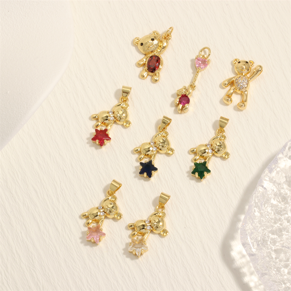 Romantic Simple Style Pentagram Bear Heart Shape Copper Plating Inlay Zircon 18k Gold Plated Charms display picture 2