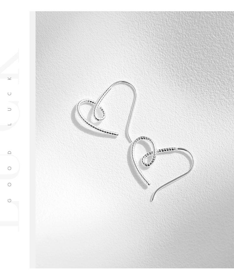 1 Pair Ig Style Sweet Simple Style Irregular Heart Shape Sterling Silver Silver Plated Ear Studs display picture 6