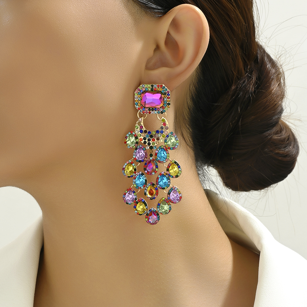 1 Pair Elegant Color Block Inlay Zinc Alloy Glass Dangling Earrings display picture 9