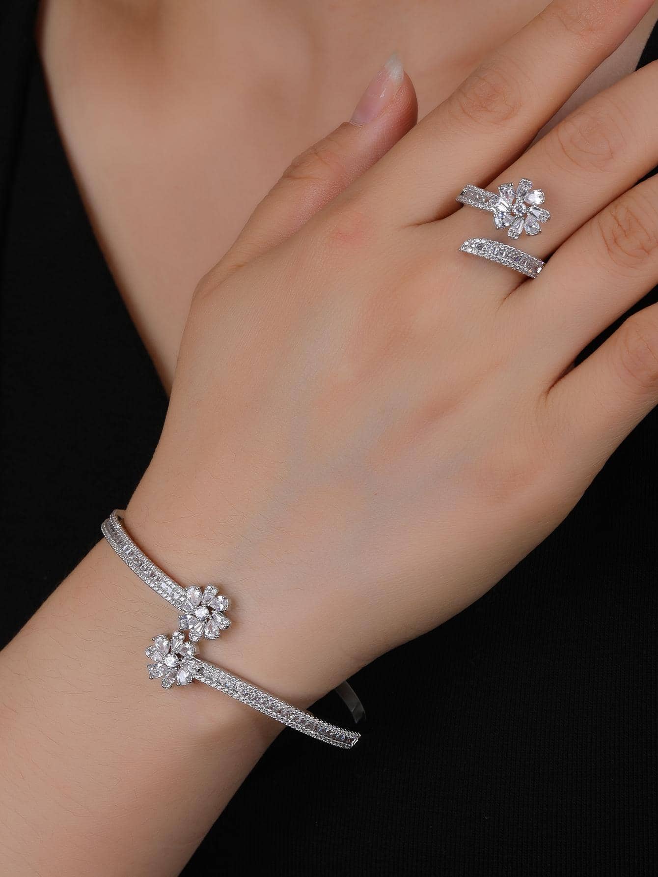 Simple Style Commute Solid Color Copper White Gold Plated Gold Plated Zircon Rings Bracelets In Bulk display picture 11