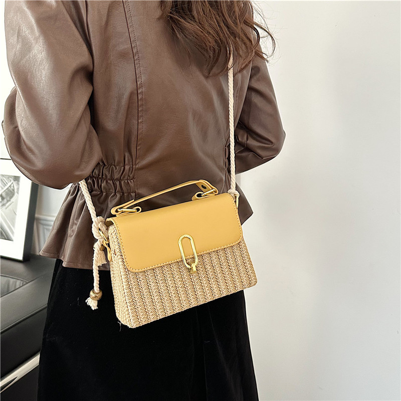 Women's Knit Color Block Vacation Square Magnetic Buckle Handbag display picture 3