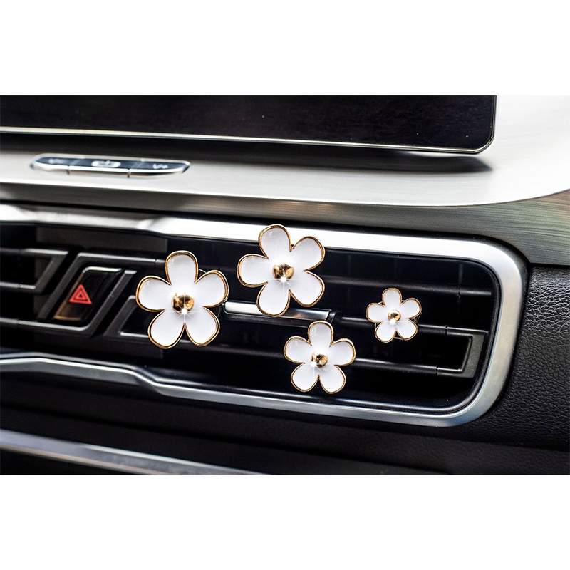 4 Stück Kleine Daisy Auto Innendekoration Klimaanlage Entlüftung Duft Ornamente display picture 1