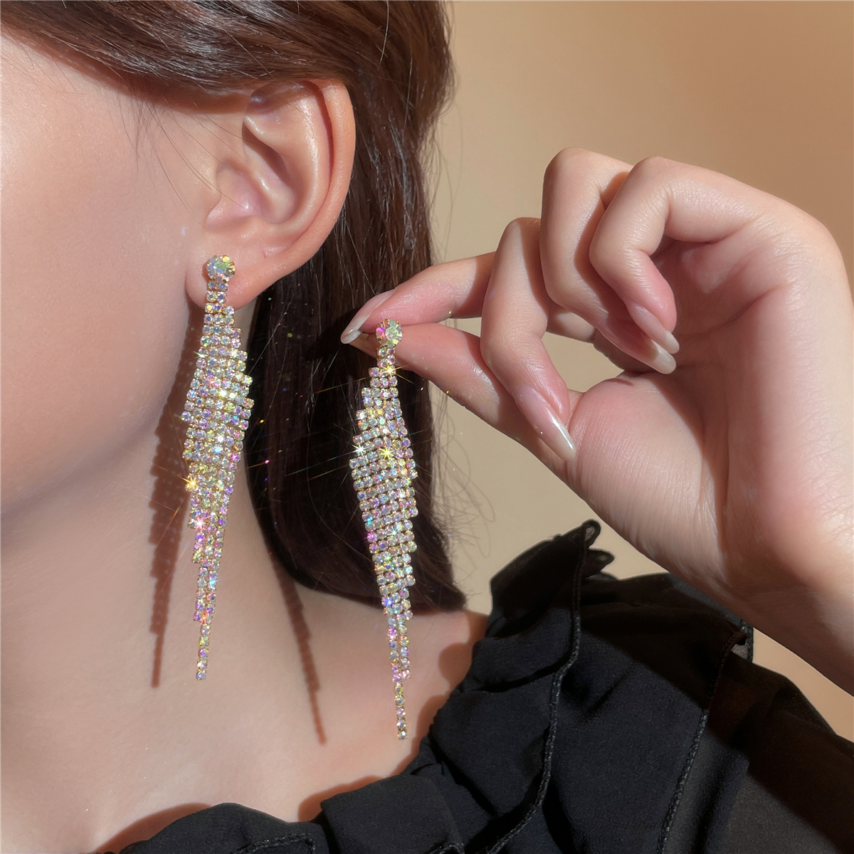 1 Pair Sweet Leaves Solid Color Plating Inlay Alloy Rhinestones Drop Earrings display picture 3