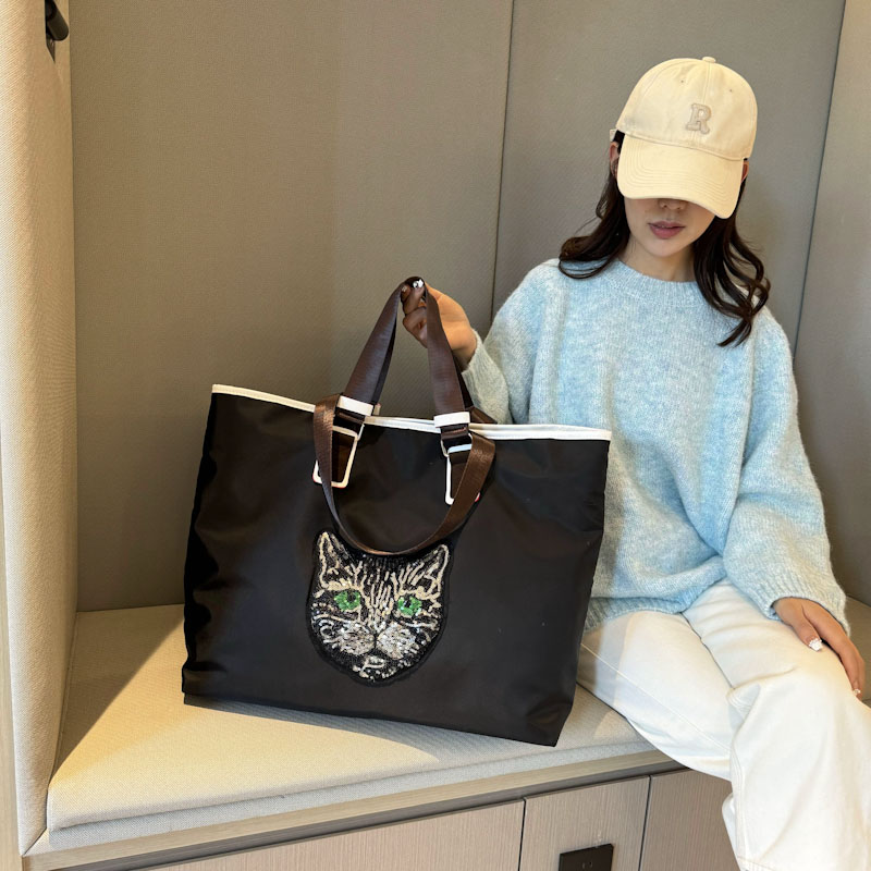 Women's Preppy Style Classic Style Streetwear Cat Oxford Cloth Travel Bags display picture 8