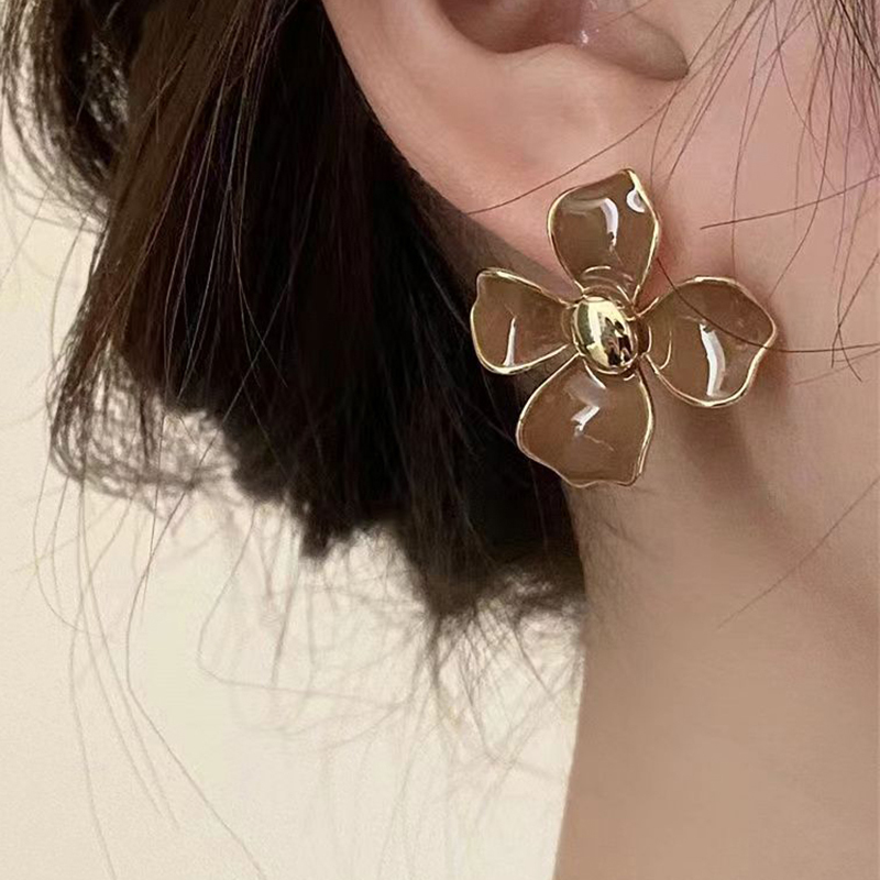 1 Pair Simple Style Commute Flower Plating Alloy Gold Plated Ear Studs display picture 5