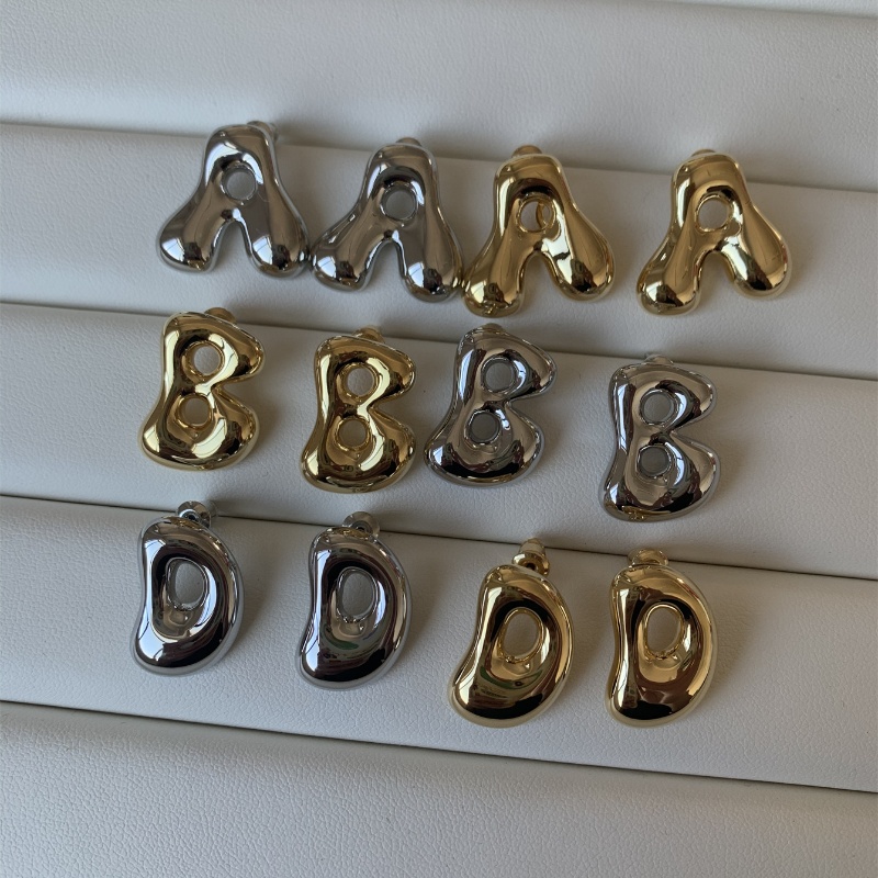 1 Pair Casual Simple Style Letter Polishing Plating Copper Gold Plated Silver Plated Ear Studs display picture 13