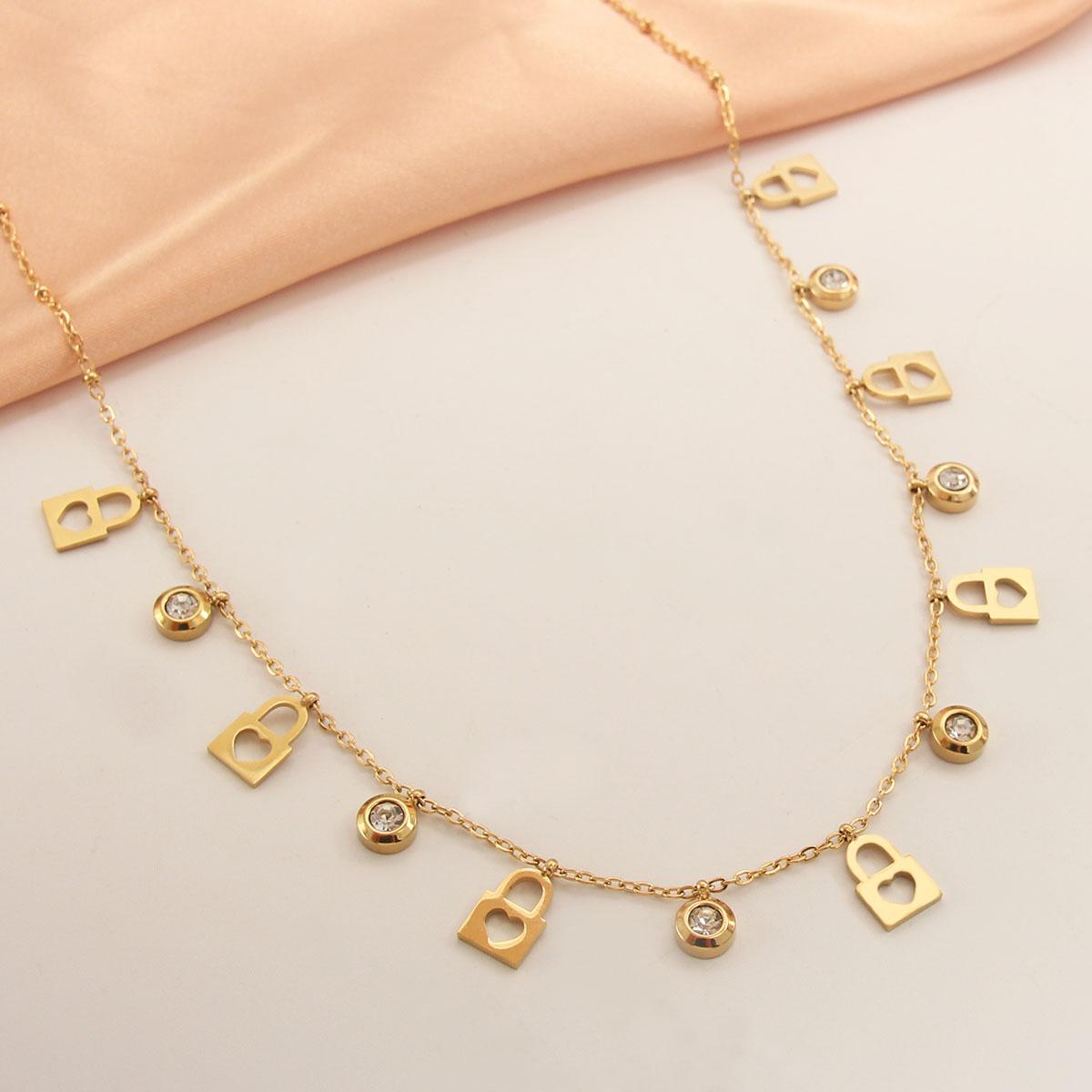304 Stainless Steel 18K Gold Plated Gold Plated Modern Style Simple Style Plating Inlay Letter Zircon Necklace display picture 3
