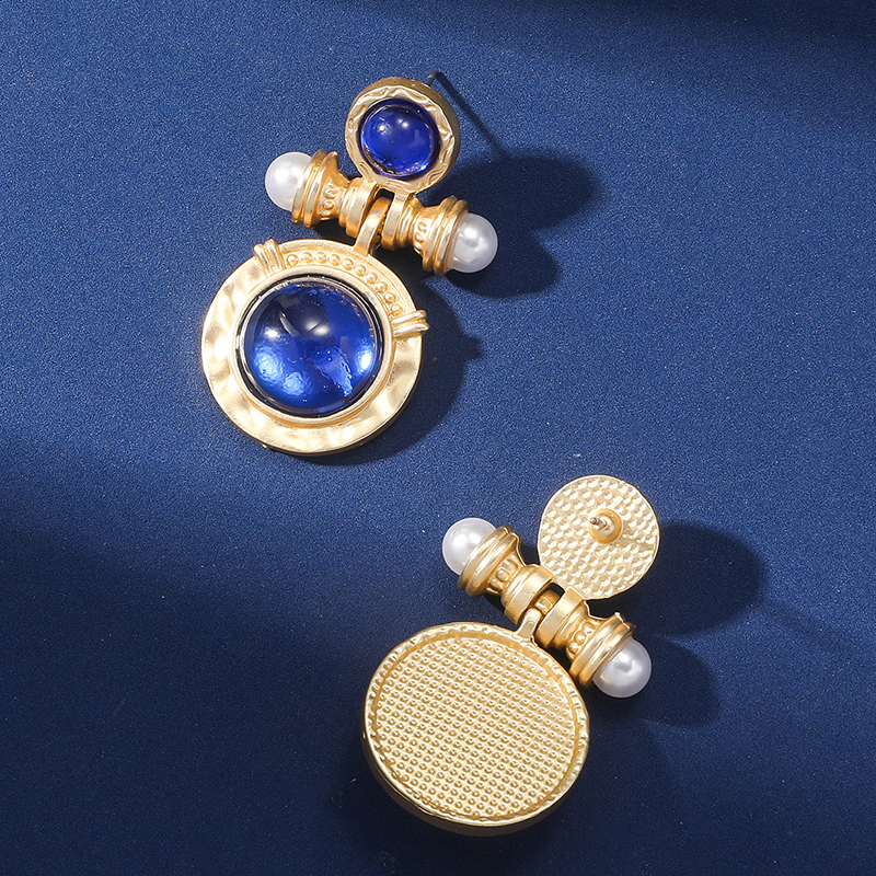 1 Pair Elegant Pastoral Streetwear Geometric Plating Inlay Alloy Resin Gold Plated Drop Earrings display picture 9