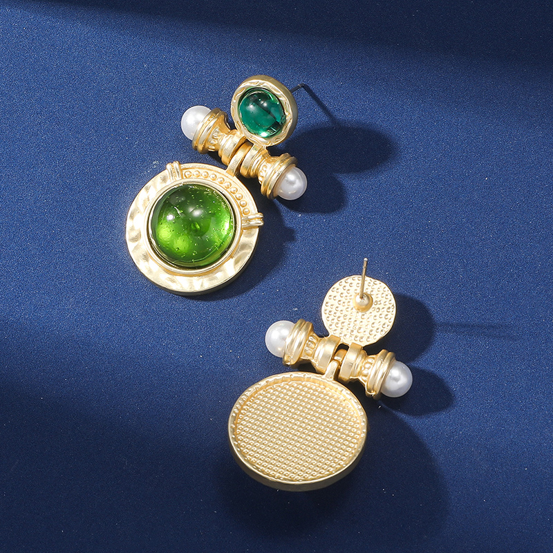 1 Pair Elegant Pastoral Streetwear Geometric Plating Inlay Alloy Resin Gold Plated Drop Earrings display picture 10