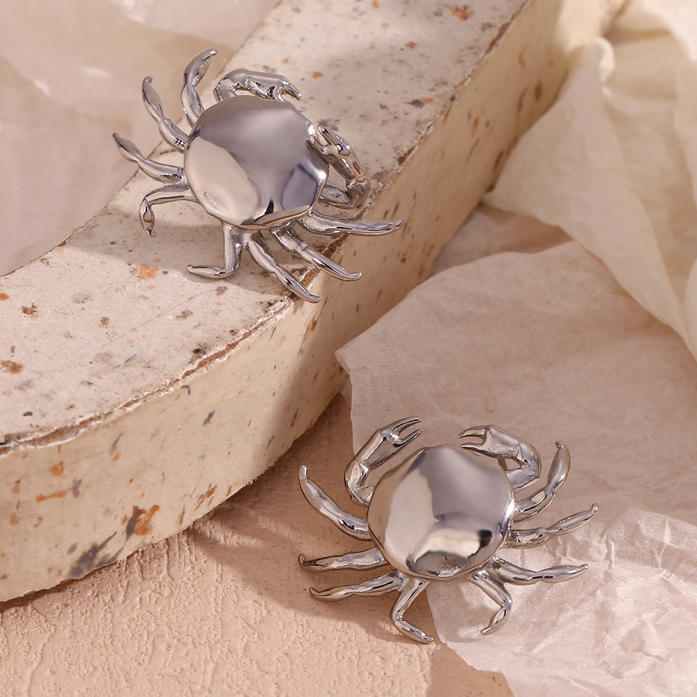 1 Pair Cute Basic Classic Style Crab Plating Stainless Steel 18k Gold Plated Ear Studs display picture 5