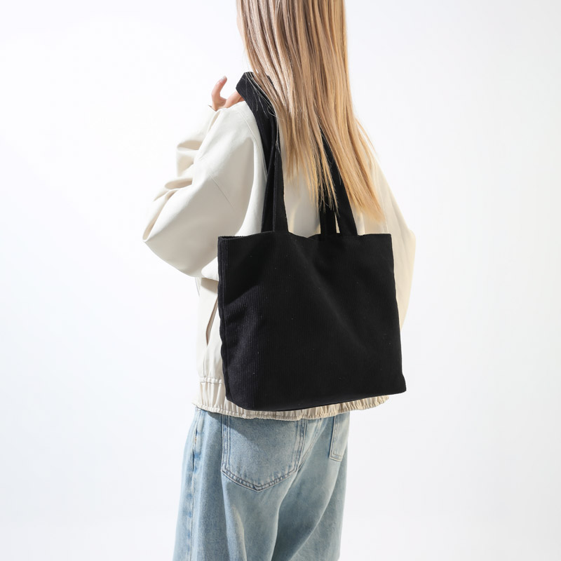 Women's Corduroy Solid Color Streetwear Square Zipper Shoulder Bag display picture 4