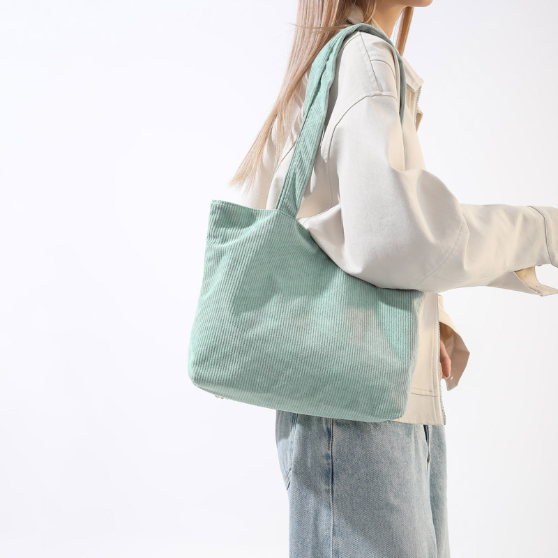 Women's Corduroy Solid Color Streetwear Square Zipper Shoulder Bag display picture 5