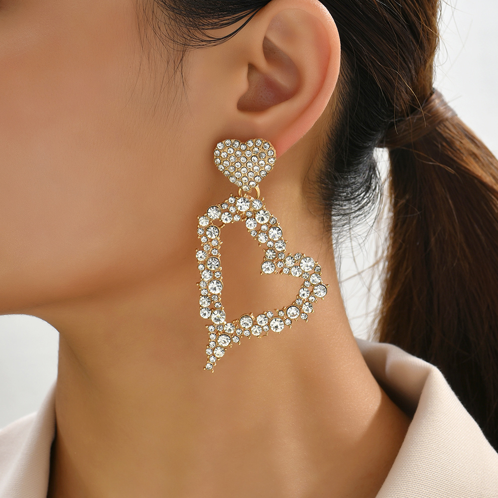 1 Pair Luxurious Heart Shape Inlay Zinc Alloy Rhinestones Dangling Earrings display picture 4