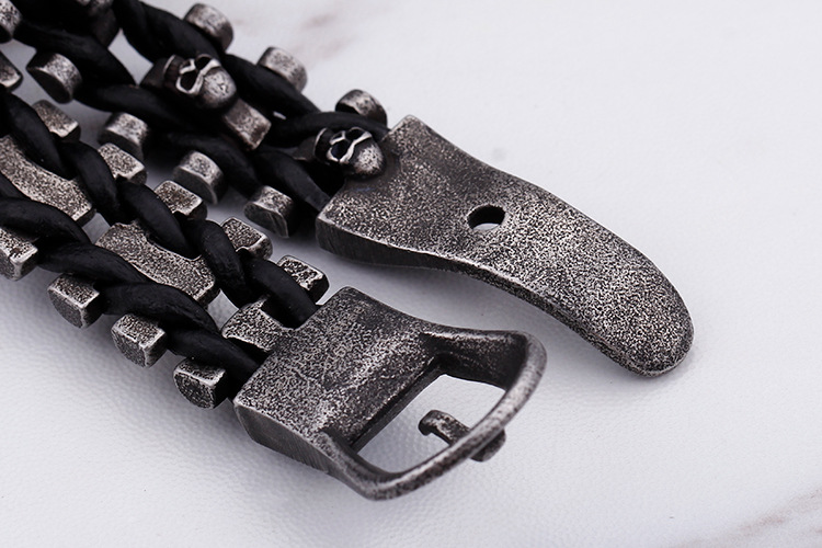 Retro Skull Titanium Steel Men's Bracelets display picture 6