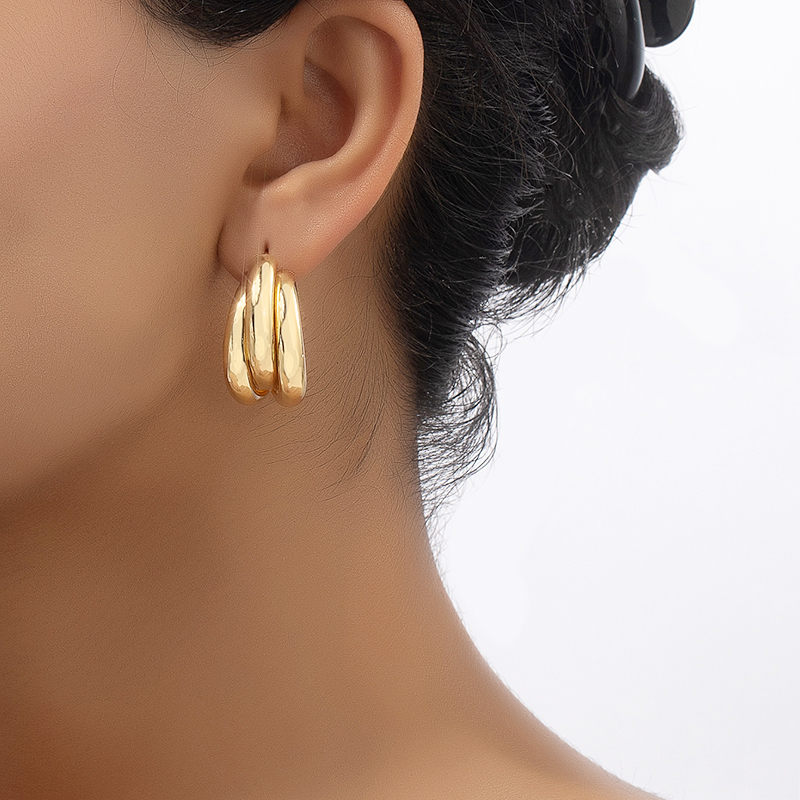 1 Pair Retro Simple Style Commute Round Plating Alloy Gold Plated Ear Studs display picture 13
