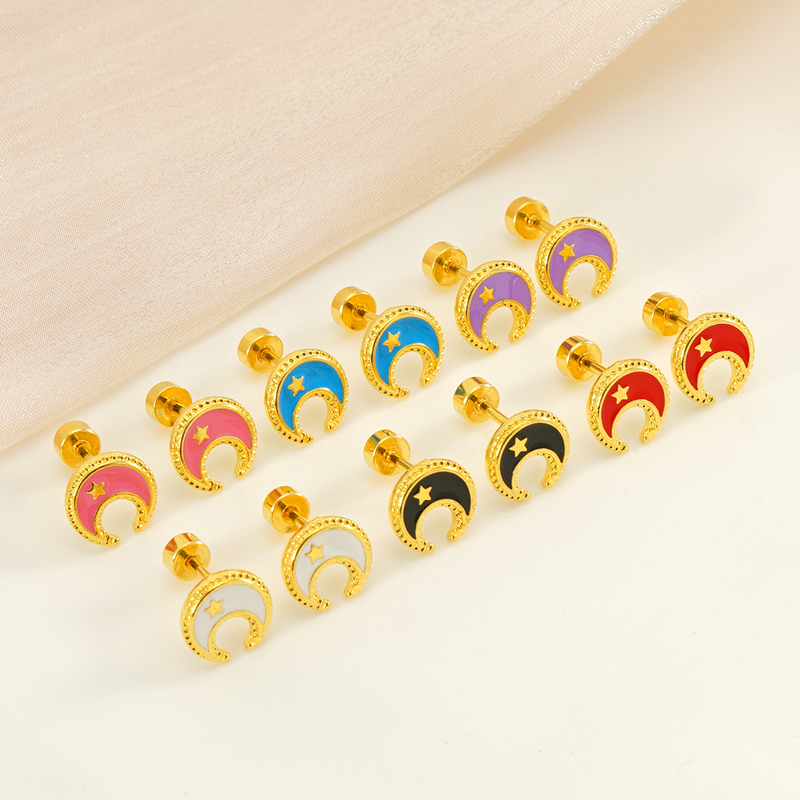 1 Pair Simple Style Star Moon Polishing Plating Stainless Steel Titanium Steel 18K Gold Plated Ear Studs display picture 4