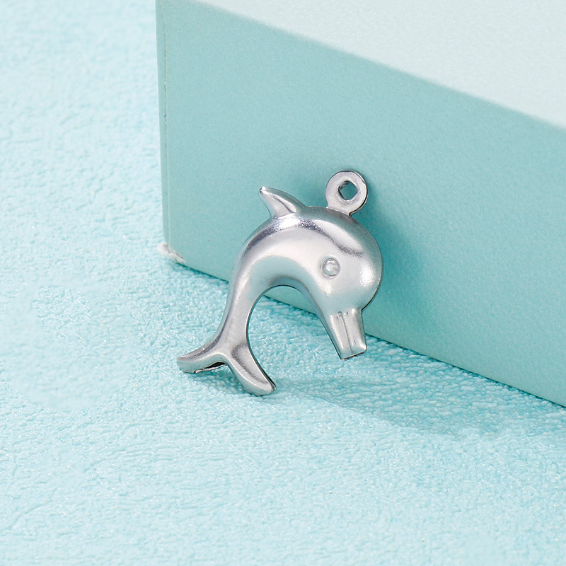 Cute Dolphin Stainless Steel Jewelry Accessories display picture 1