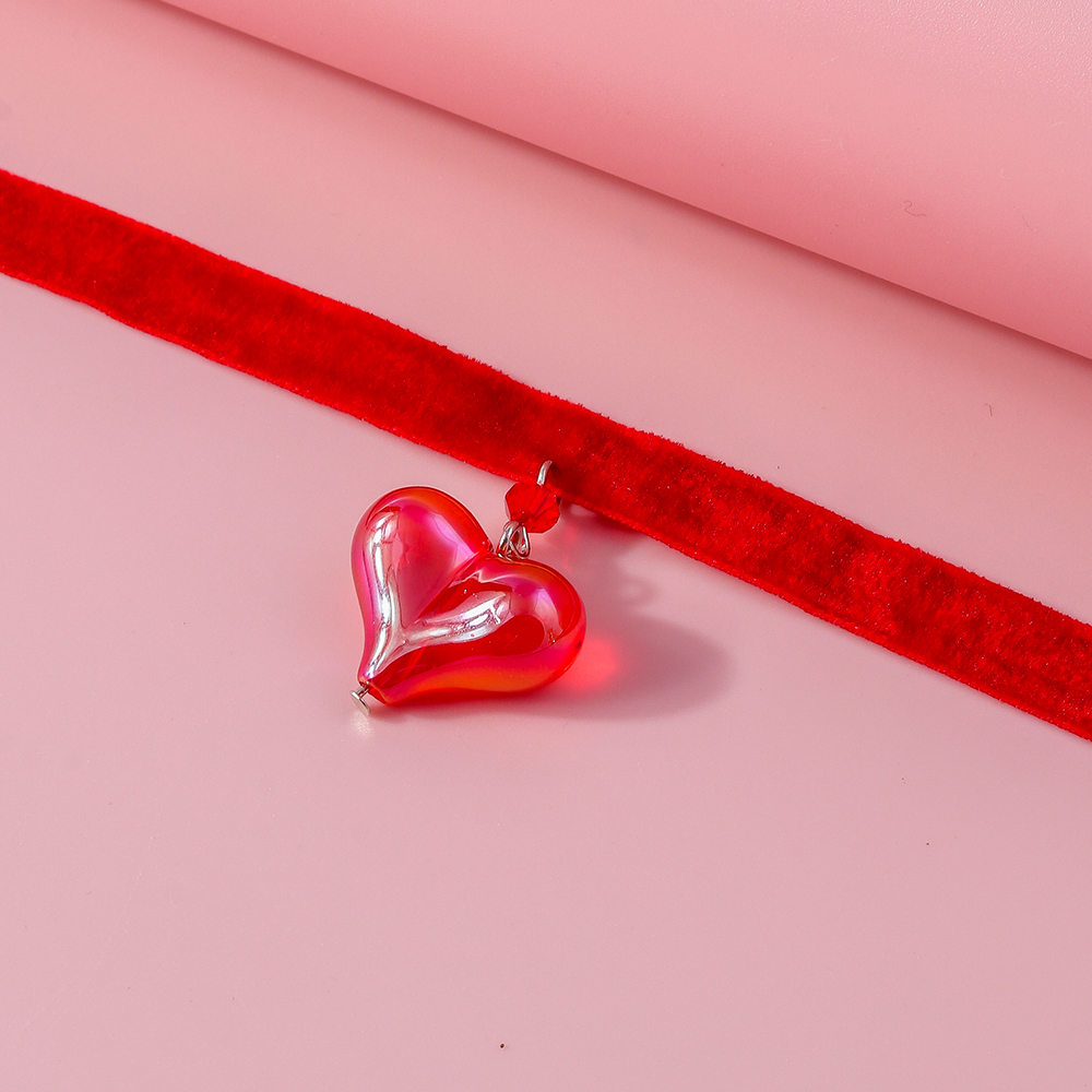 Romantic Heart Shape Velvet Synthetic Resin Valentine's Day Women's Choker display picture 4