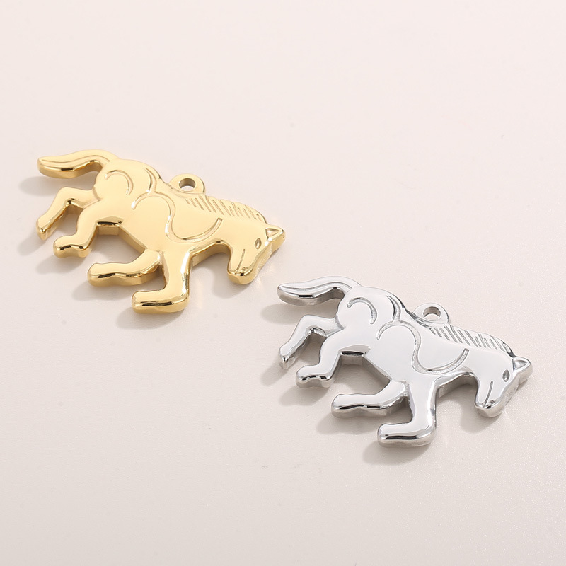 Simple Style Horse Stainless Steel Plating Jewelry Accessories display picture 4