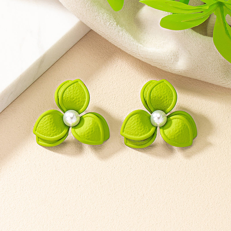 1 Pair Sweet Korean Style Pearl Flower Stoving Varnish Iron Pearl Drop Earrings display picture 16