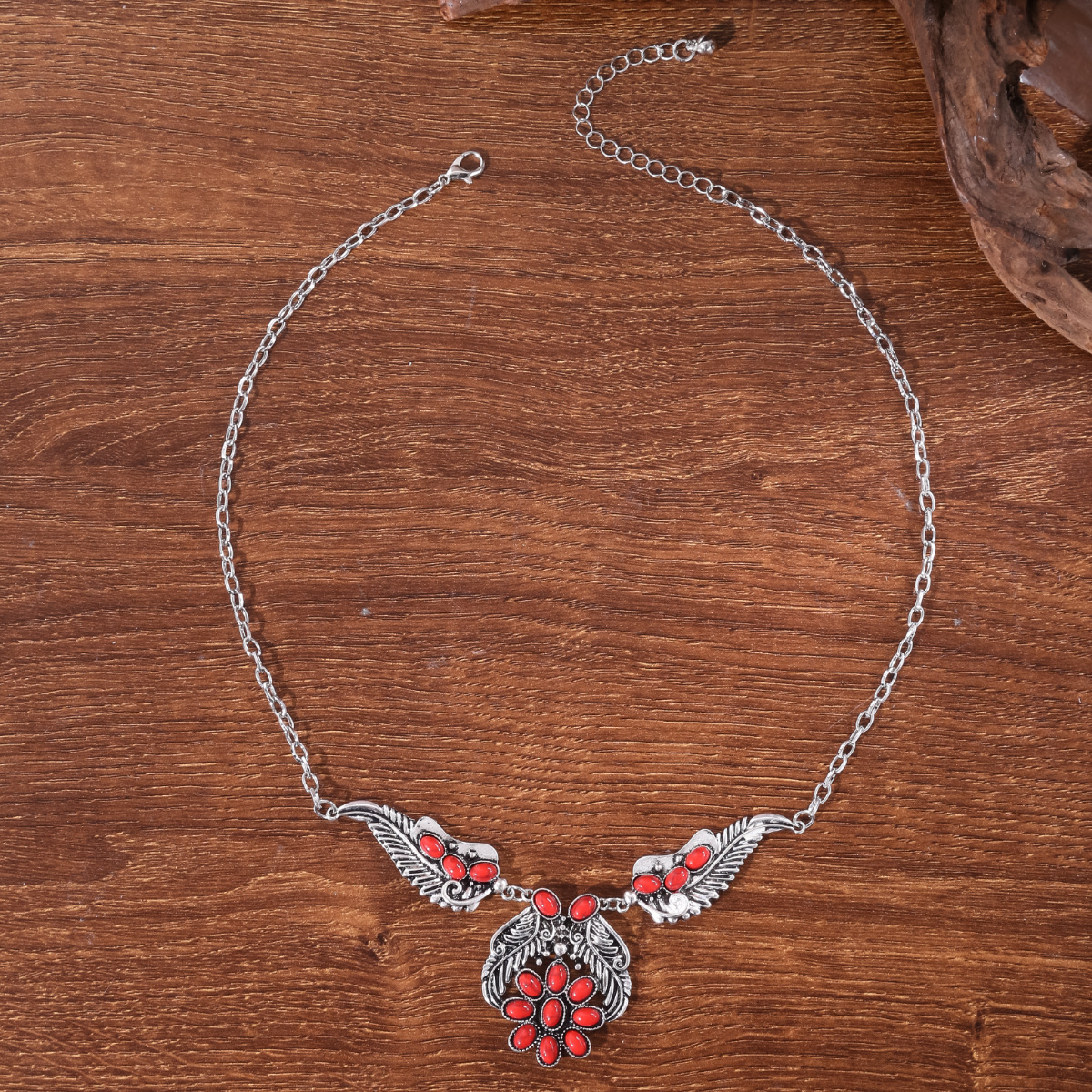 Casual Retro Butterfly Alloy Plating Women's Pendant Necklace display picture 5