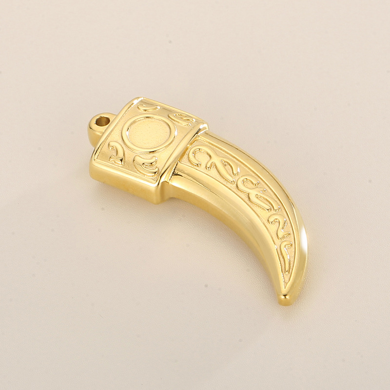 1 Piece Stainless Steel 18K Gold Plated Moon display picture 1