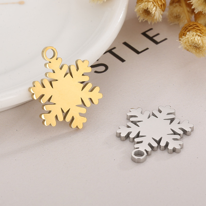 1 Piece Stainless Steel 18K Gold Plated Snowflake display picture 4