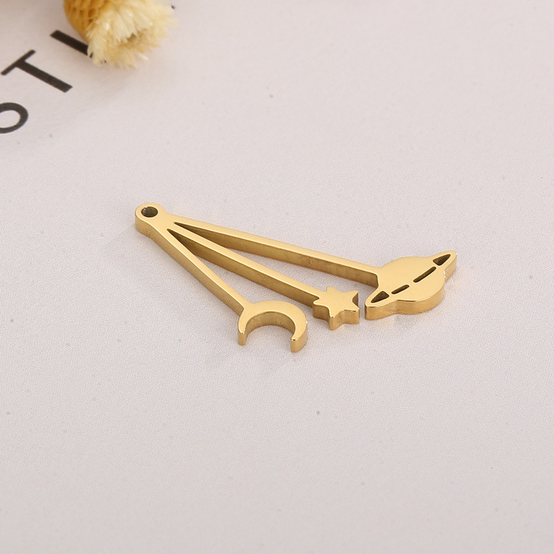 1 Piece Stainless Steel 18K Gold Plated Star Moon display picture 5