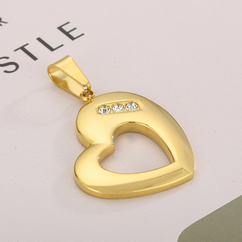 1 Piece Stainless Steel Artificial Diamond 18K Gold Plated Heart Shape display picture 5