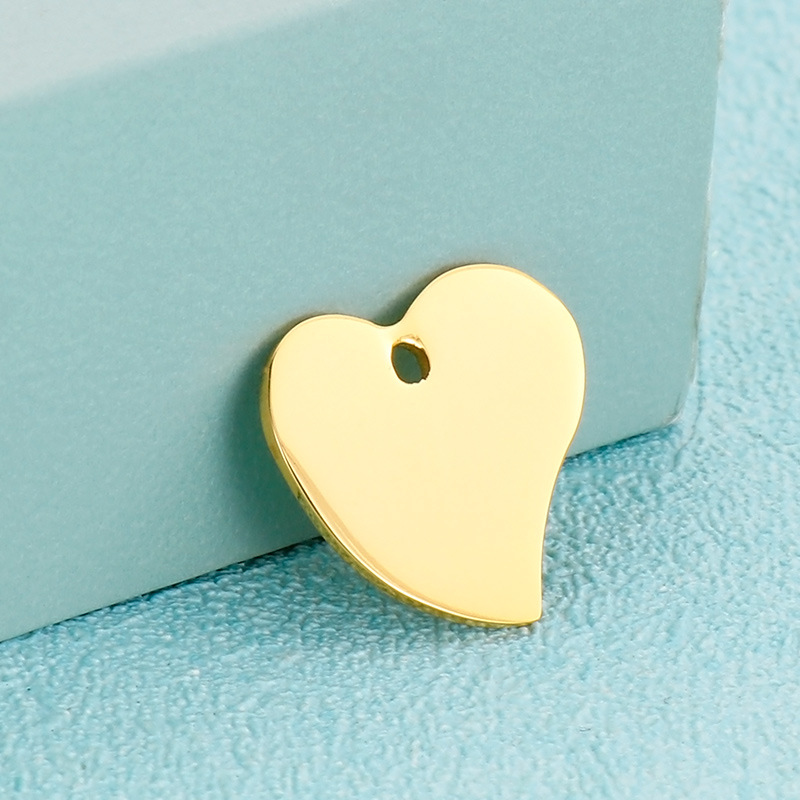 Simple Style Heart Shape Stainless Steel Plating Jewelry Accessories display picture 3