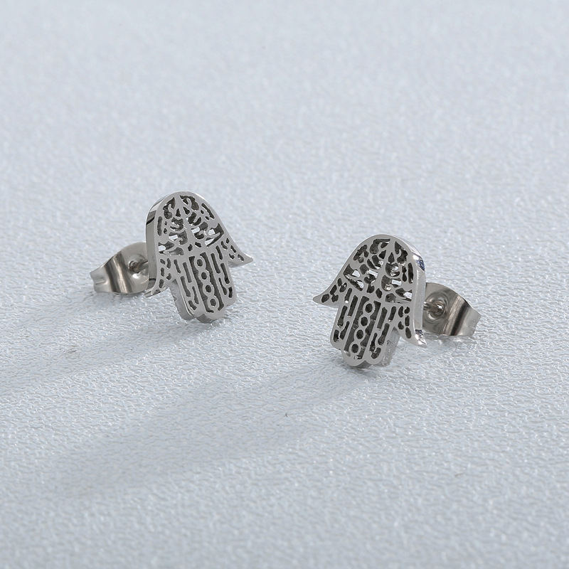 1 Pair Classic Style Hand Of Fatima Hollow Out Stainless Steel Ear Studs display picture 4