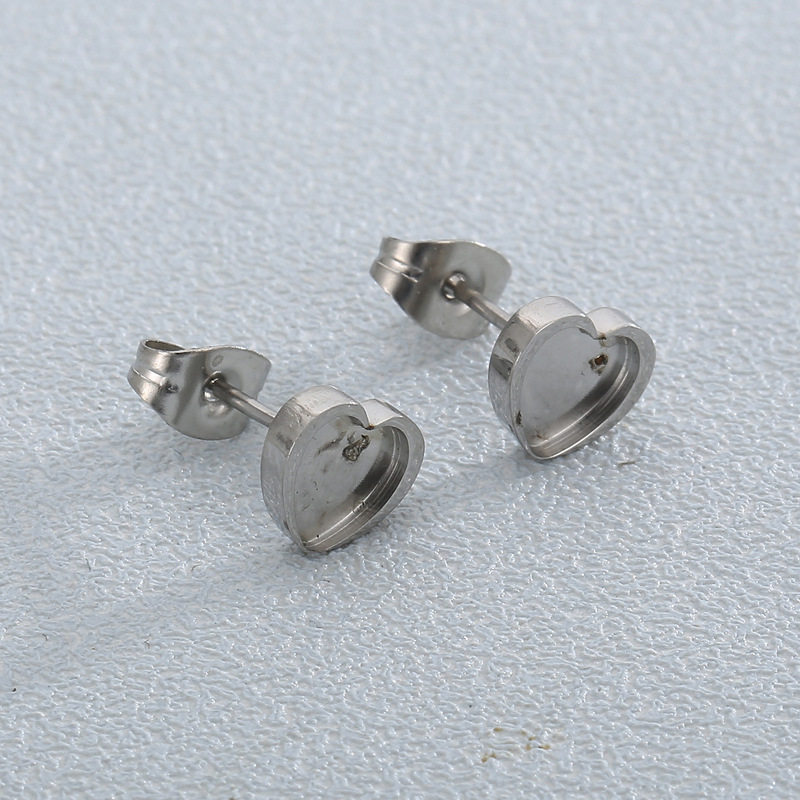 1 Pair Simple Style Heart Shape Stainless Steel Ear Studs display picture 2