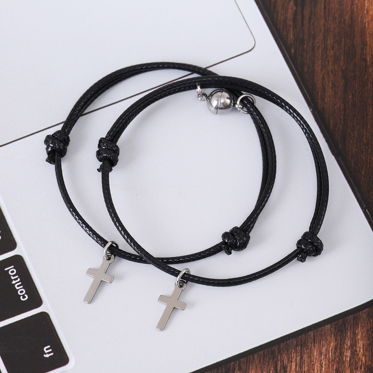 Simple Style Solid Color Pu Leather Braid Couple Bracelets display picture 1