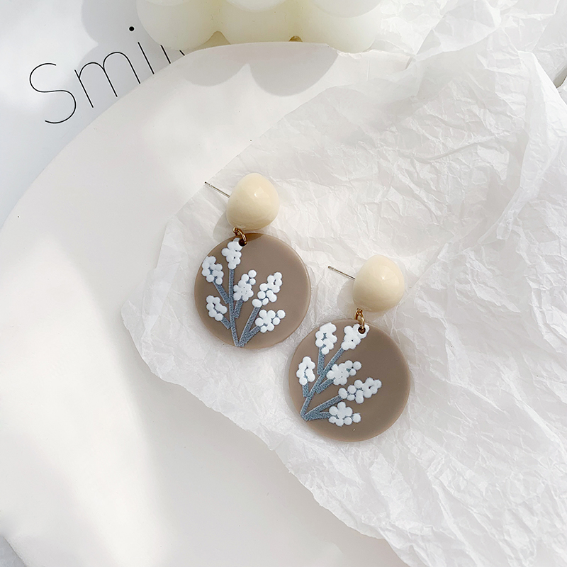 1 Pair Classic Style Solid Color Painted Resin Drop Earrings display picture 5