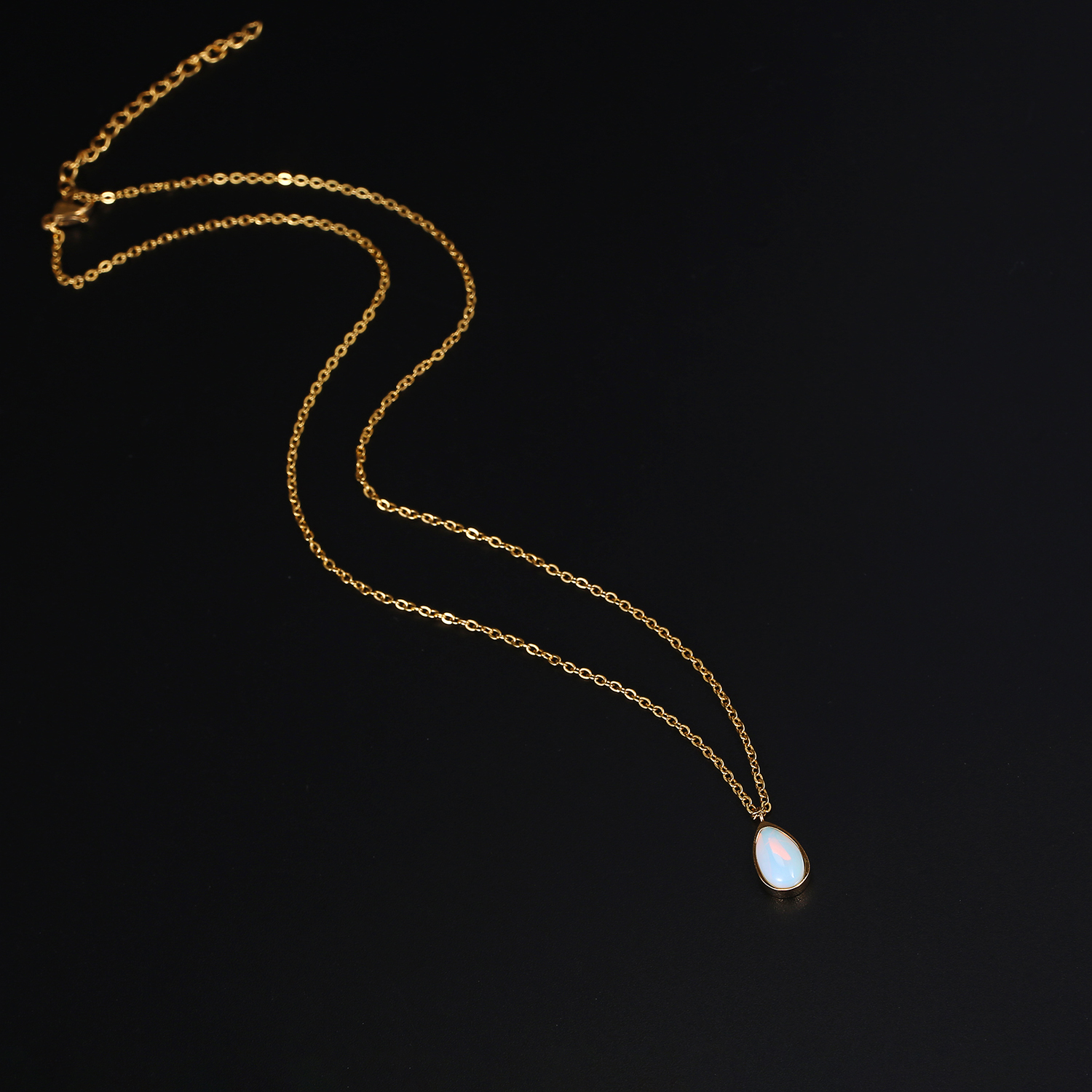 Edelstahl 304 18 Karat Vergoldet IG-Stil Elegant Einfacher Stil Polieren Überzug Wassertropfen Opal Halskette display picture 2