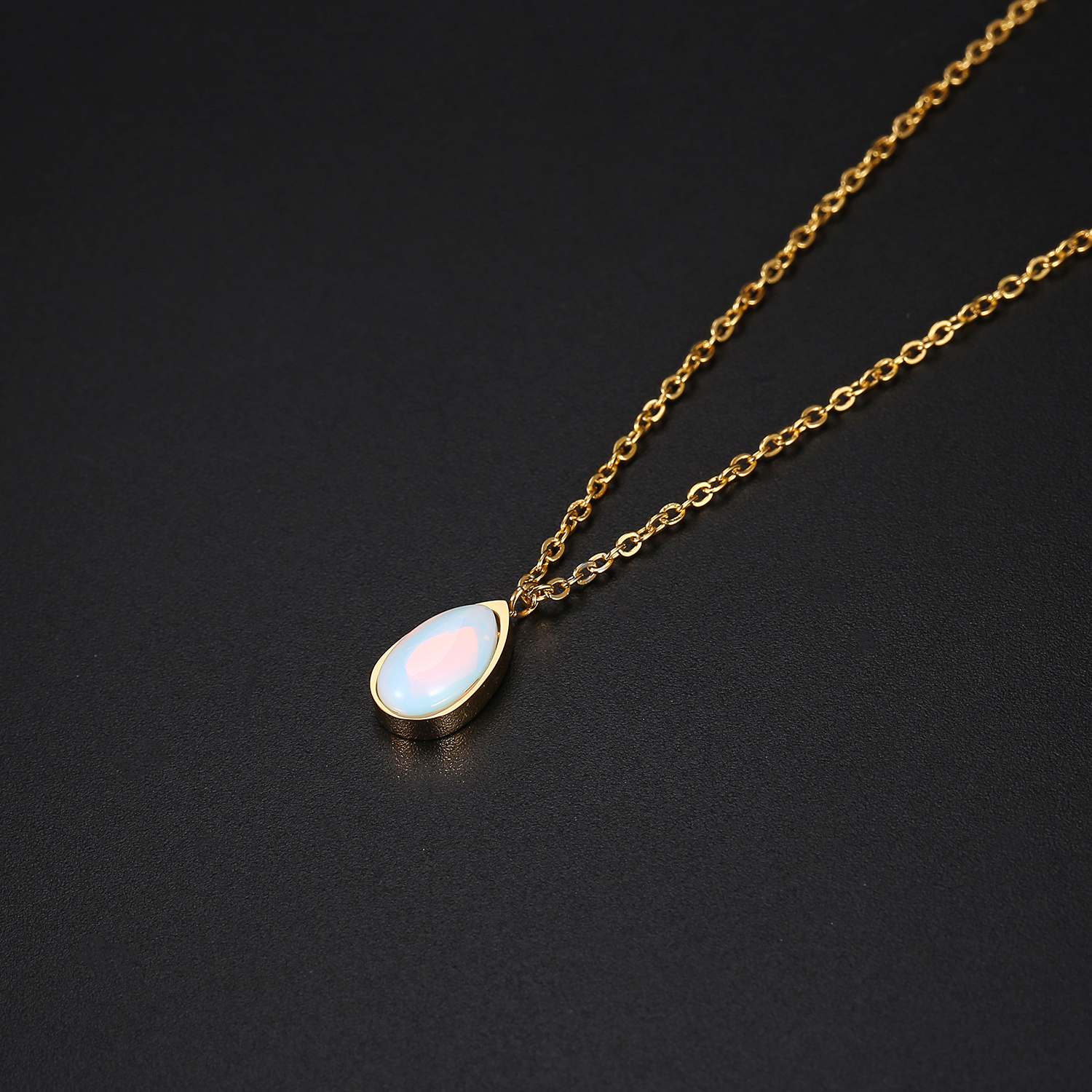 304 Stainless Steel 18K Gold Plated IG Style Elegant Simple Style Polishing Plating Water Droplets Opal Necklace display picture 4