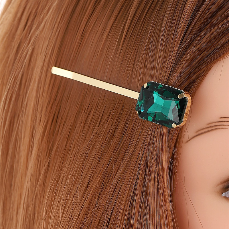 Women's Simple Style Geometric Rhinestone Hair Clip display picture 4
