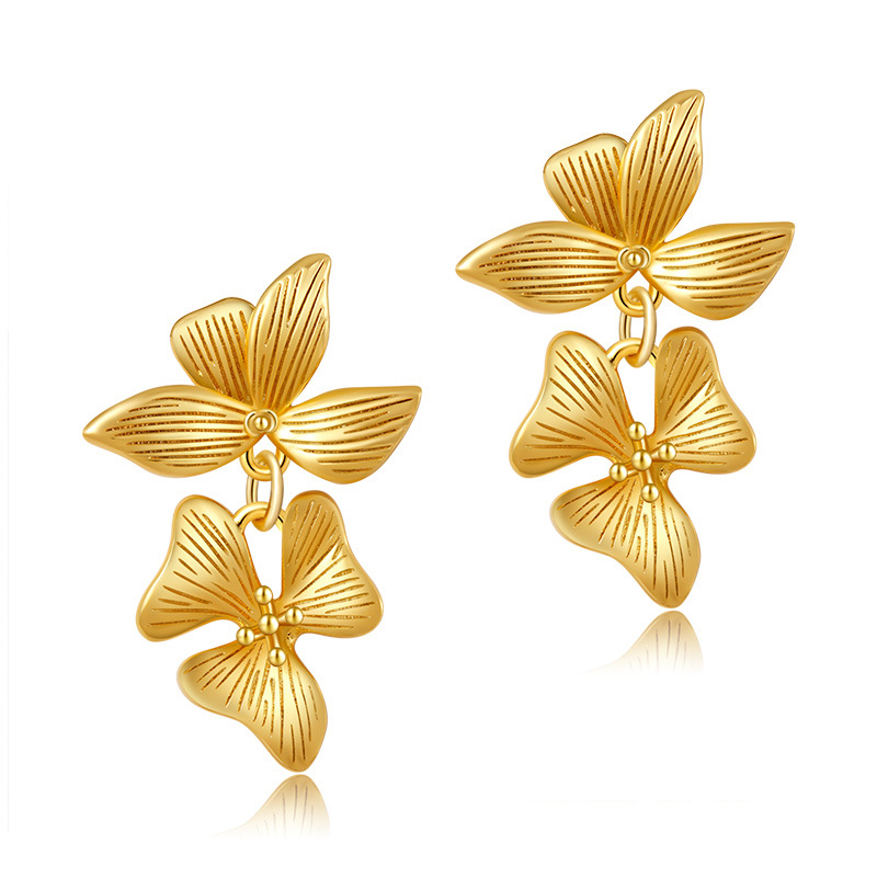 1 Pair Elegant Retro Flower Copper Gold Plated Drop Earrings display picture 2
