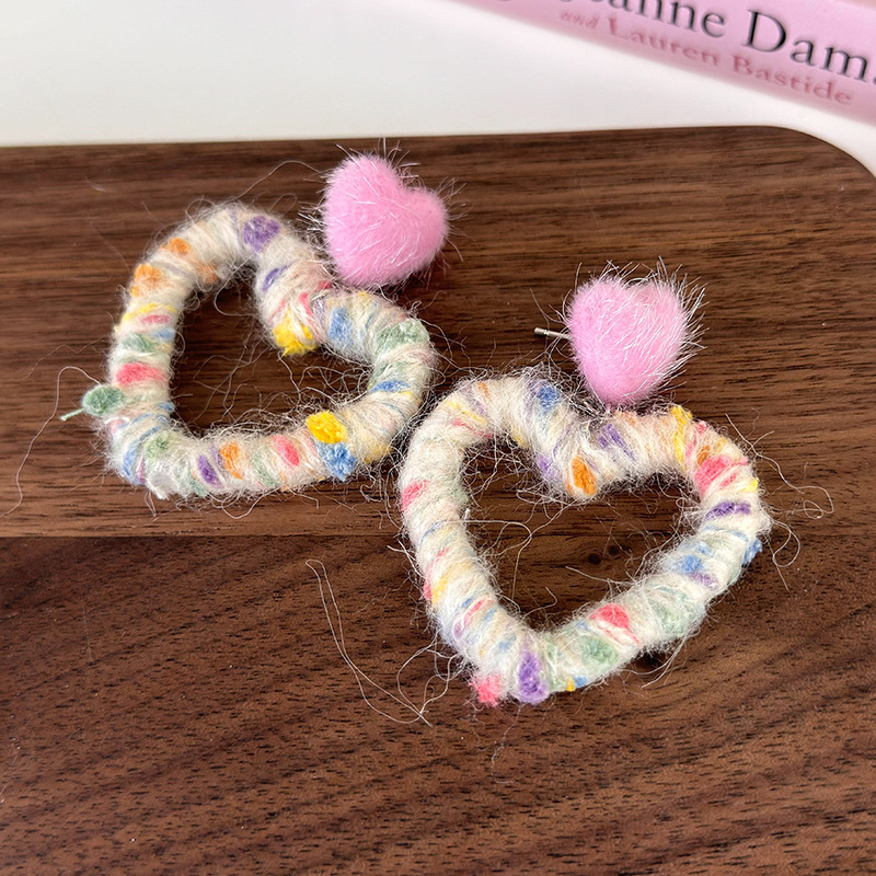 1 Pair Casual Cute Vacation Heart Shape Yarn Drop Earrings display picture 12