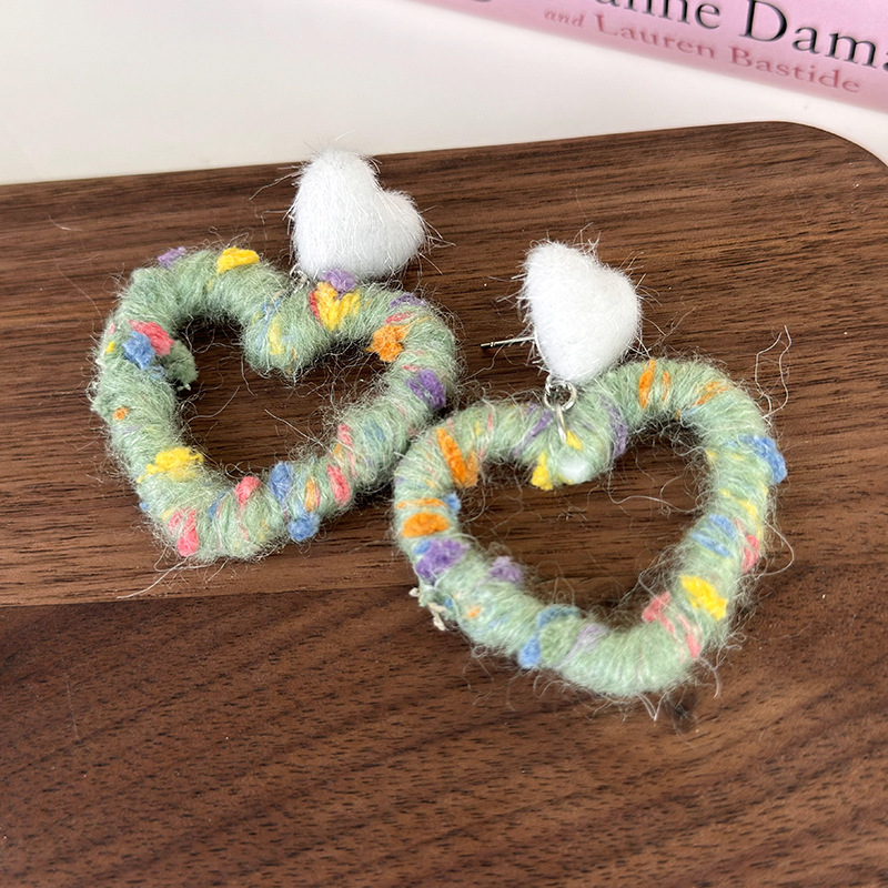 1 Pair Casual Cute Vacation Heart Shape Yarn Drop Earrings display picture 14