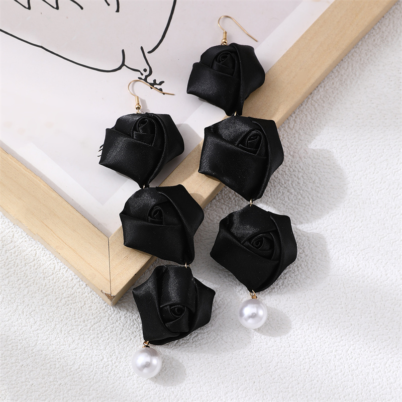 1 Pair Romantic Rose Alloy Cloth Drop Earrings display picture 4