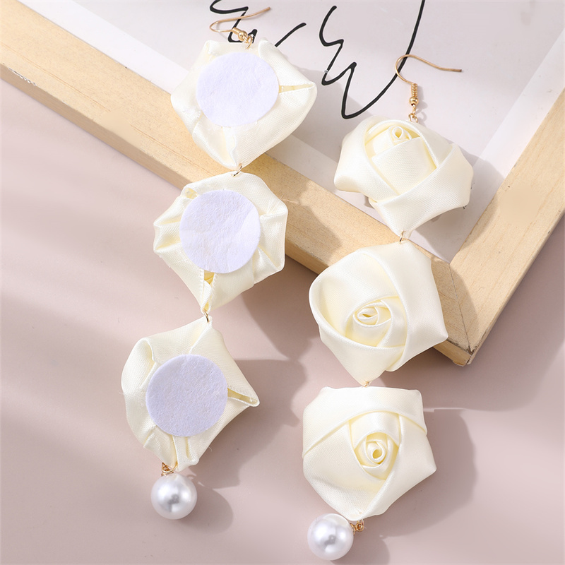 1 Pair Romantic Rose Alloy Cloth Drop Earrings display picture 15