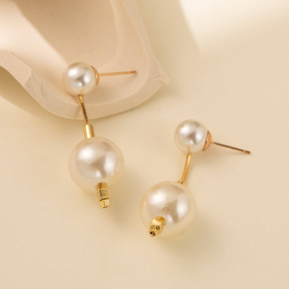 1 Pair Vintage Style Sweet Solid Color Plating Imitation Pearl Drop Earrings display picture 2