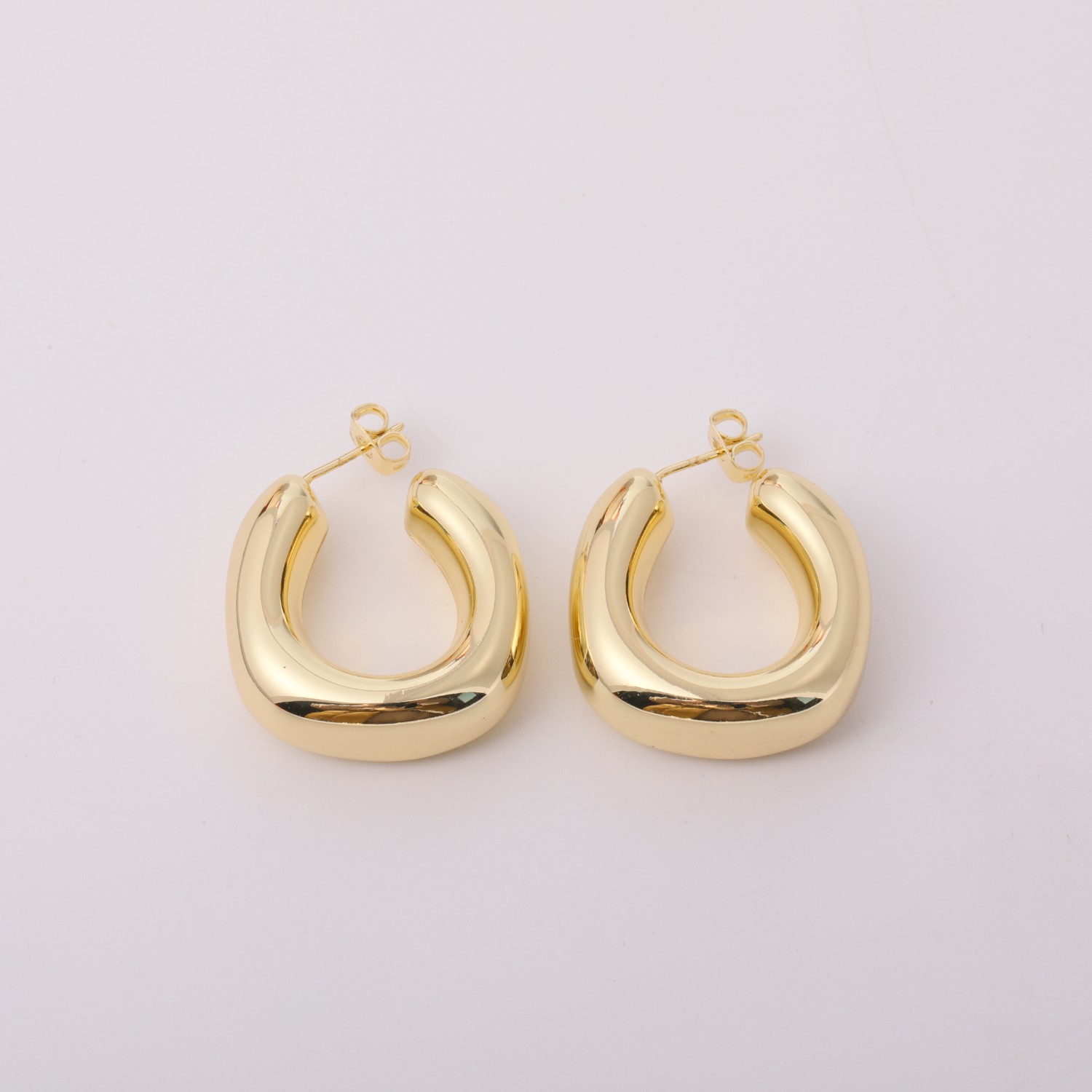1 Pair Simple Style Round Plating 201 Stainless Steel 304 Stainless Steel Gold Plated Earrings display picture 1