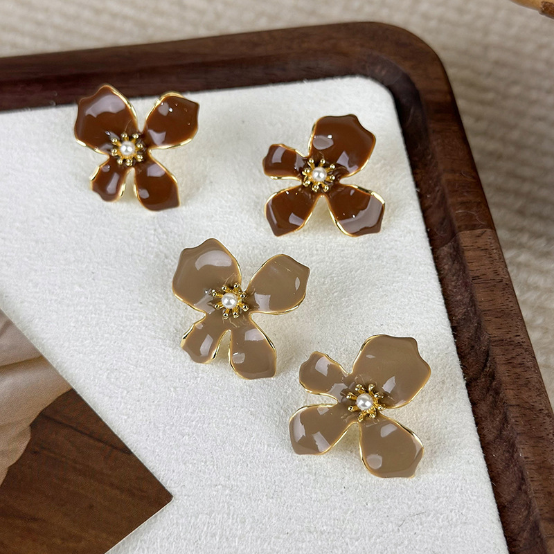 1 Pair Lady Flower Plating Alloy Gold Plated Ear Studs display picture 9