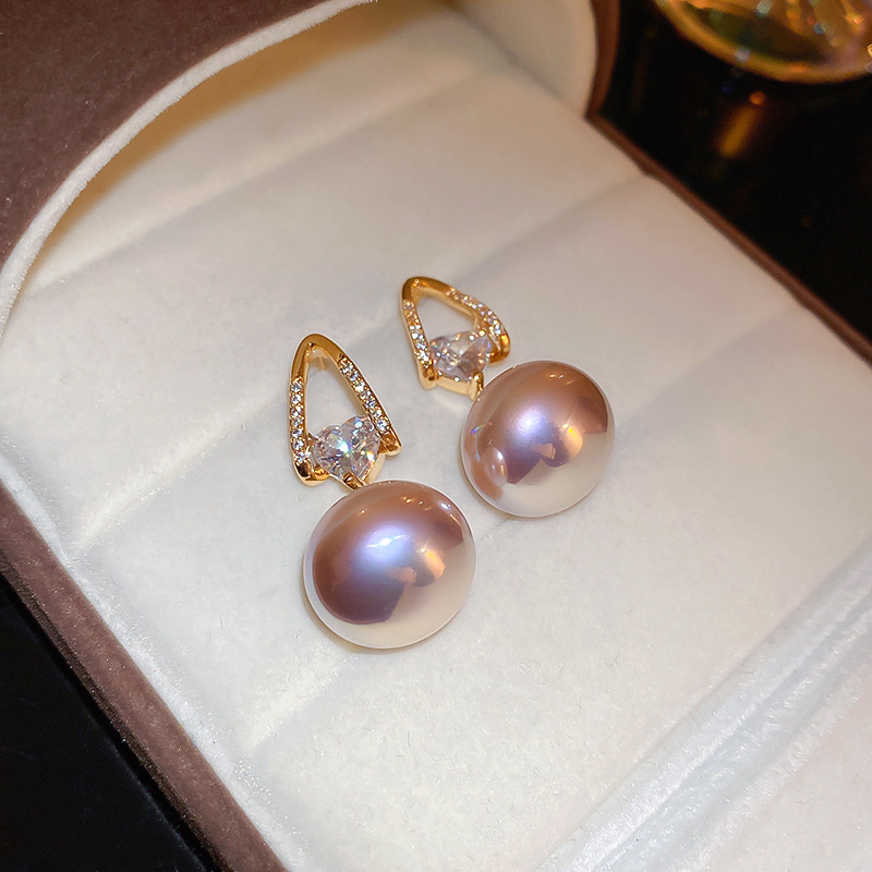 1 Pair Elegant Simple Style Round Plating Inlay Artificial Pearl Steel Diamond 18k Gold Plated Drop Earrings display picture 4